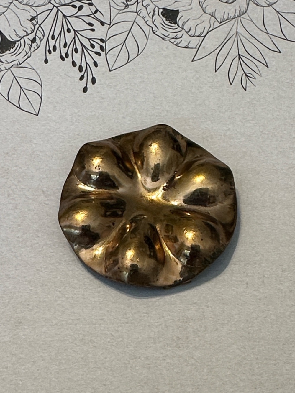 Antique Victorian-Era Brass Sash Buckle / Belt Clasp – Floral Design